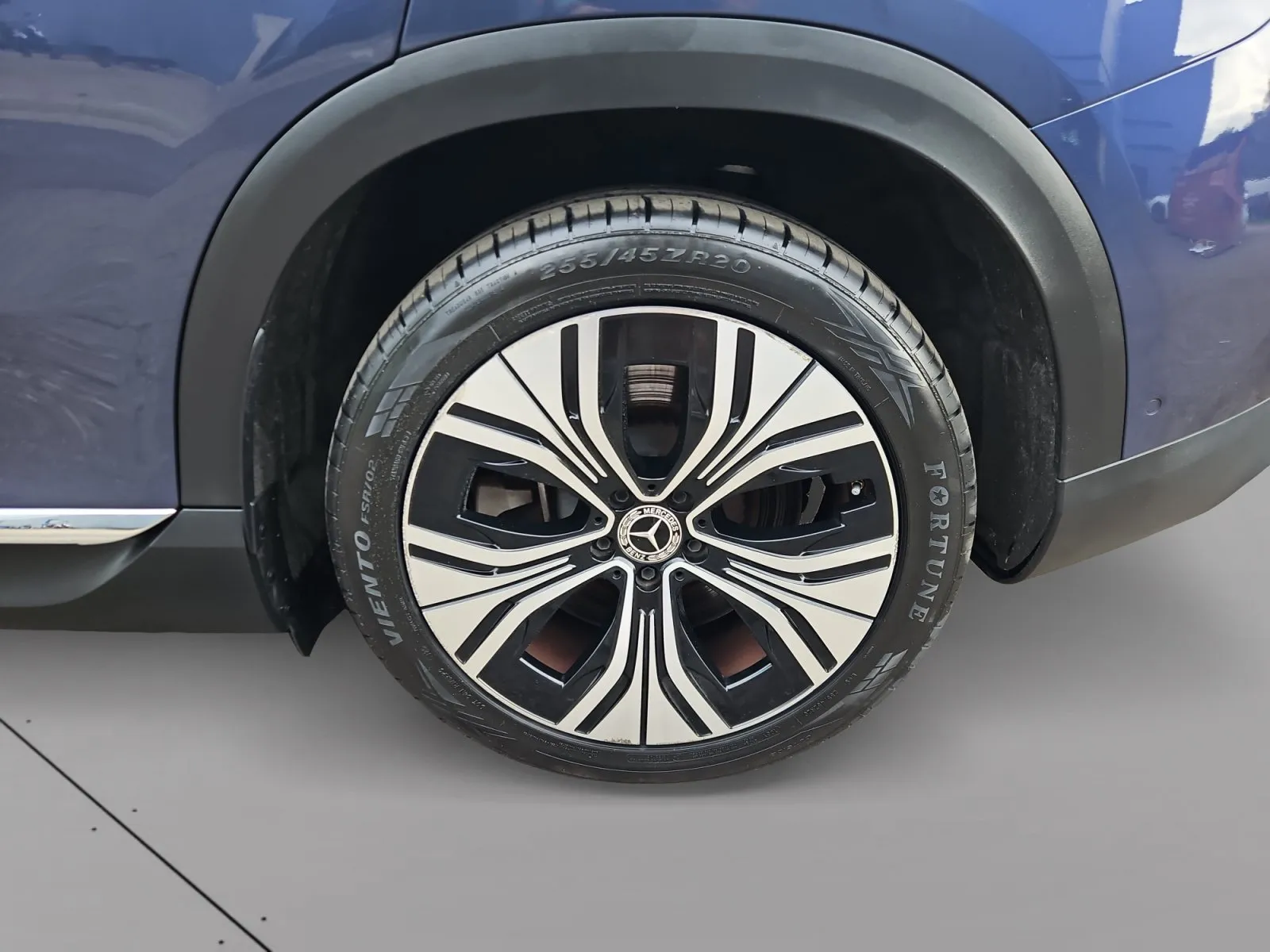 Mercedes-Benz EQE photo 14