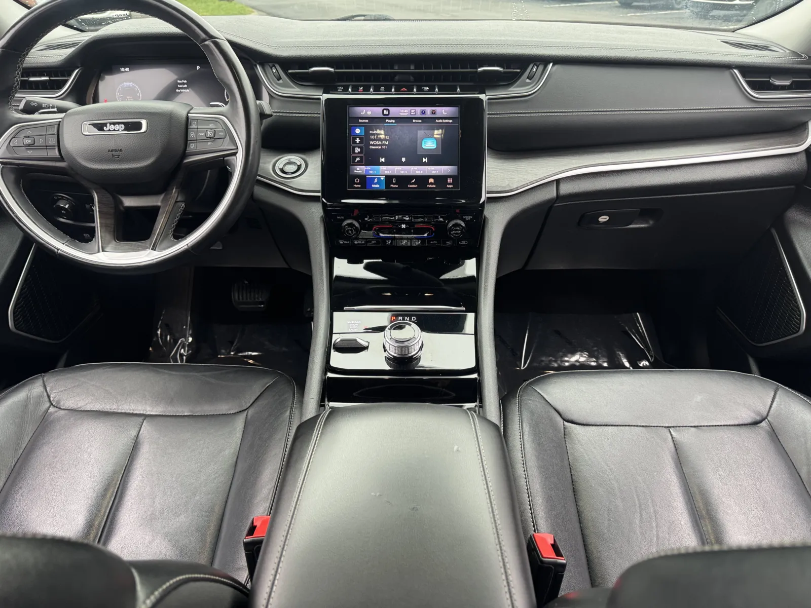 Jeep Grand Cherokee L photo 18