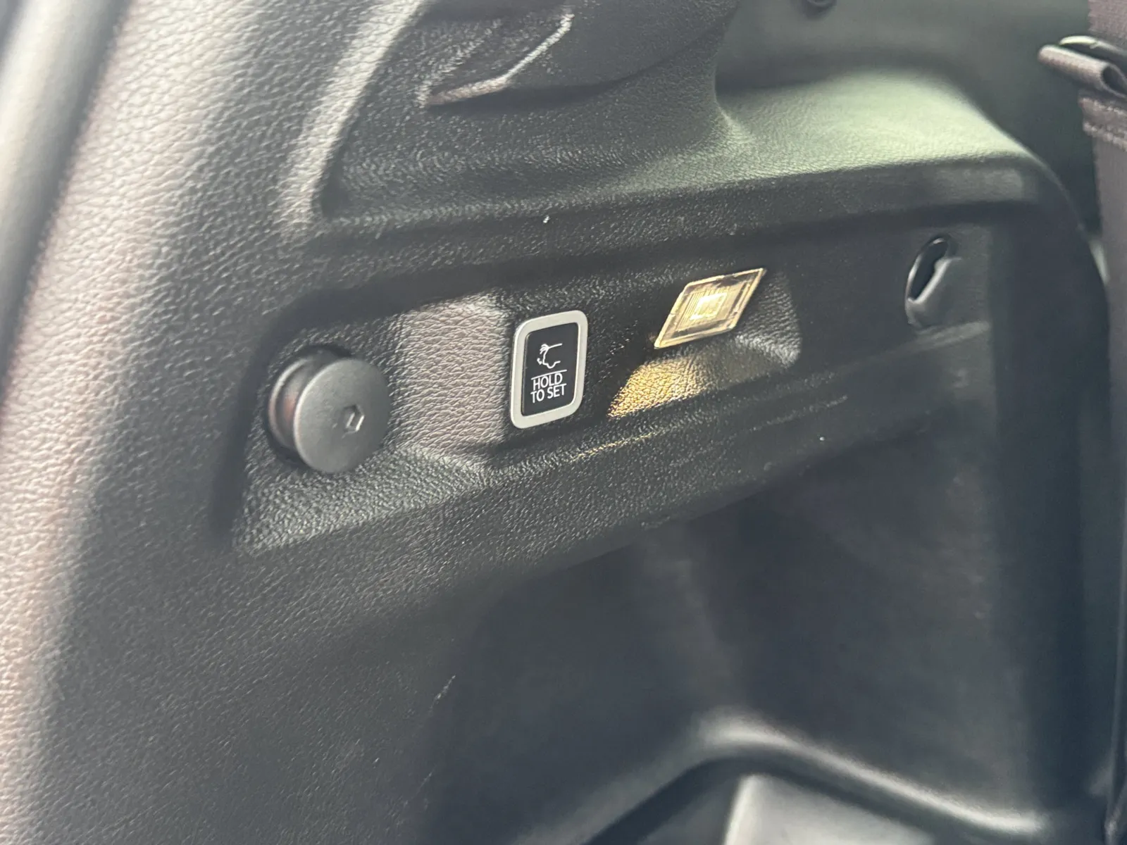 Jeep Grand Cherokee L photo 15