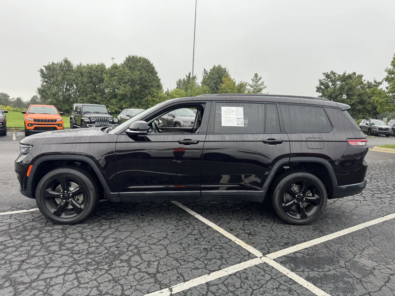Jeep Grand Cherokee L photo 10