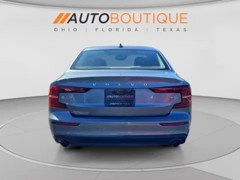More photos of 2019 Volvo S60 Momentum at Auto Boutique Ohio, OH