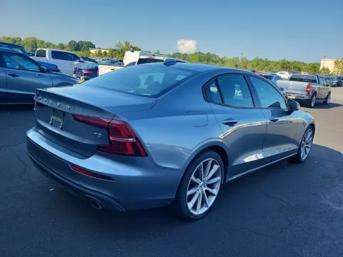 More photos of 2019 Volvo S60 Momentum at Auto Boutique Ohio, OH