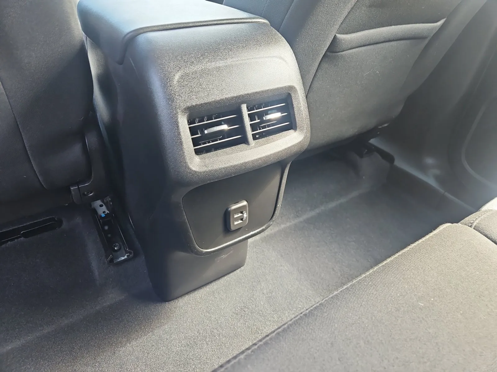 Chevrolet Equinox photo 13