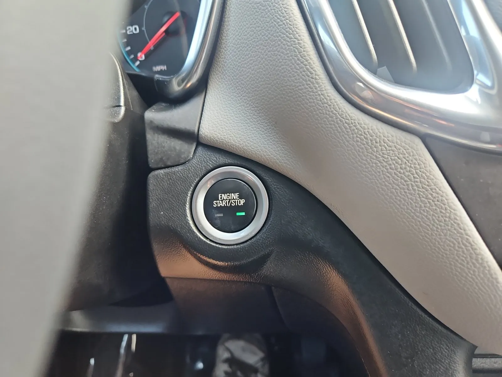 Chevrolet Equinox photo 19