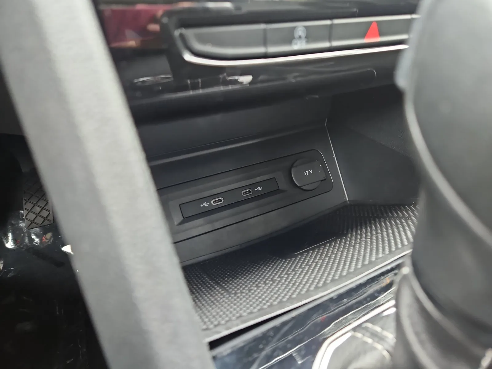 Volkswagen Atlas photo 22