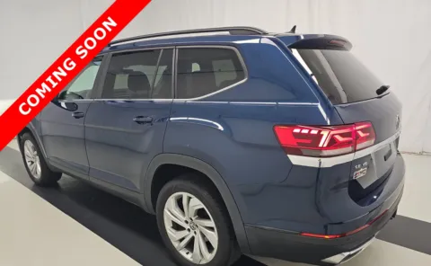 Another view of 2022 Volkswagen Atlas 3.6L V6 SE w/Technology for sale in Columbus, OH at Auto Boutique Ohio