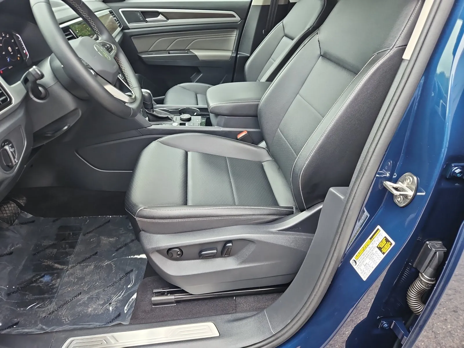 Volkswagen Atlas photo 9