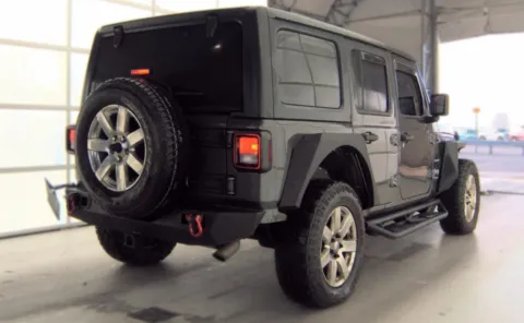 More photos of 2020 Jeep Wrangler Unlimited Sahara at Auto Boutique Ohio, OH