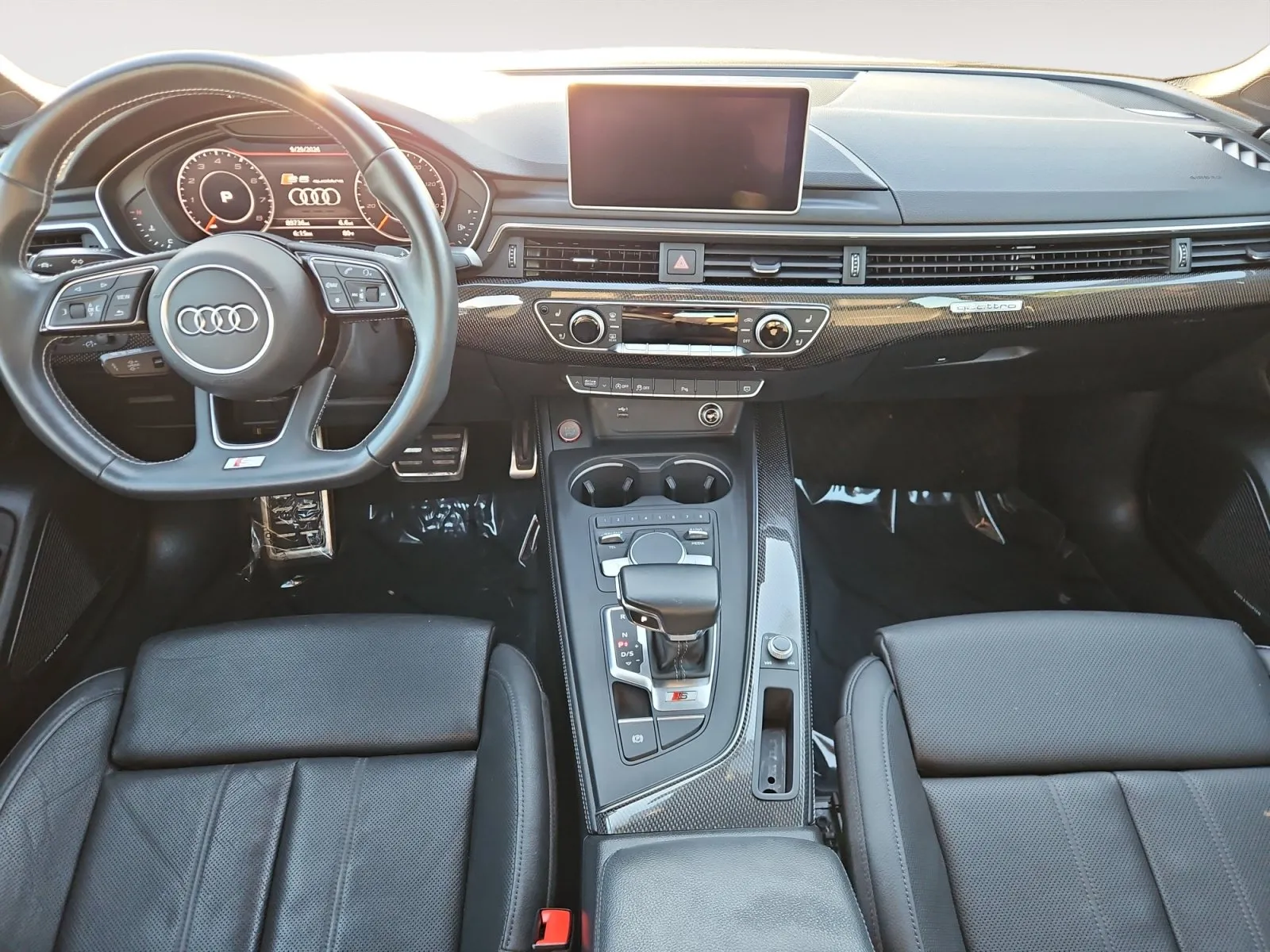 Audi S5 photo 11