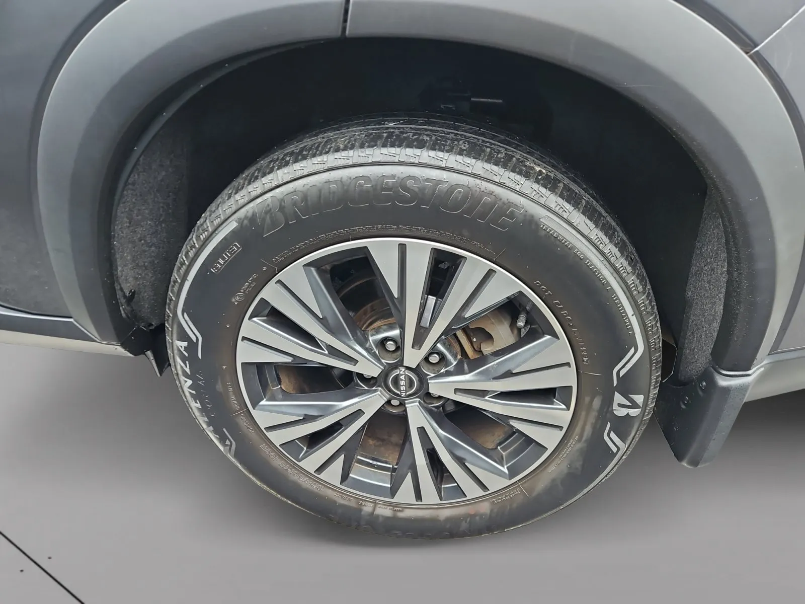 Nissan Rogue photo 15