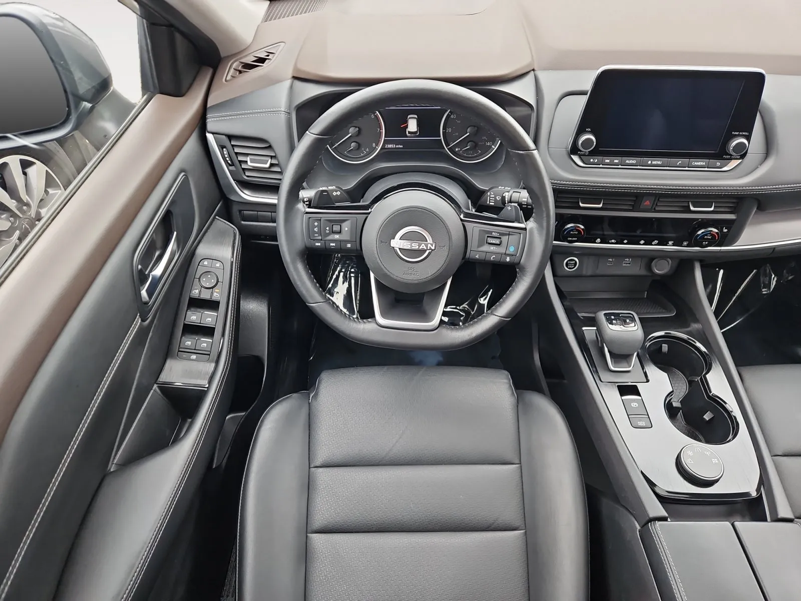 Nissan Rogue photo 10