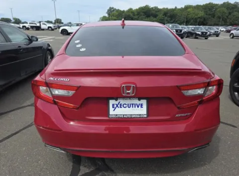 More photos of 2020 Honda Accord Sedan Sport at Auto Boutique Ohio, OH