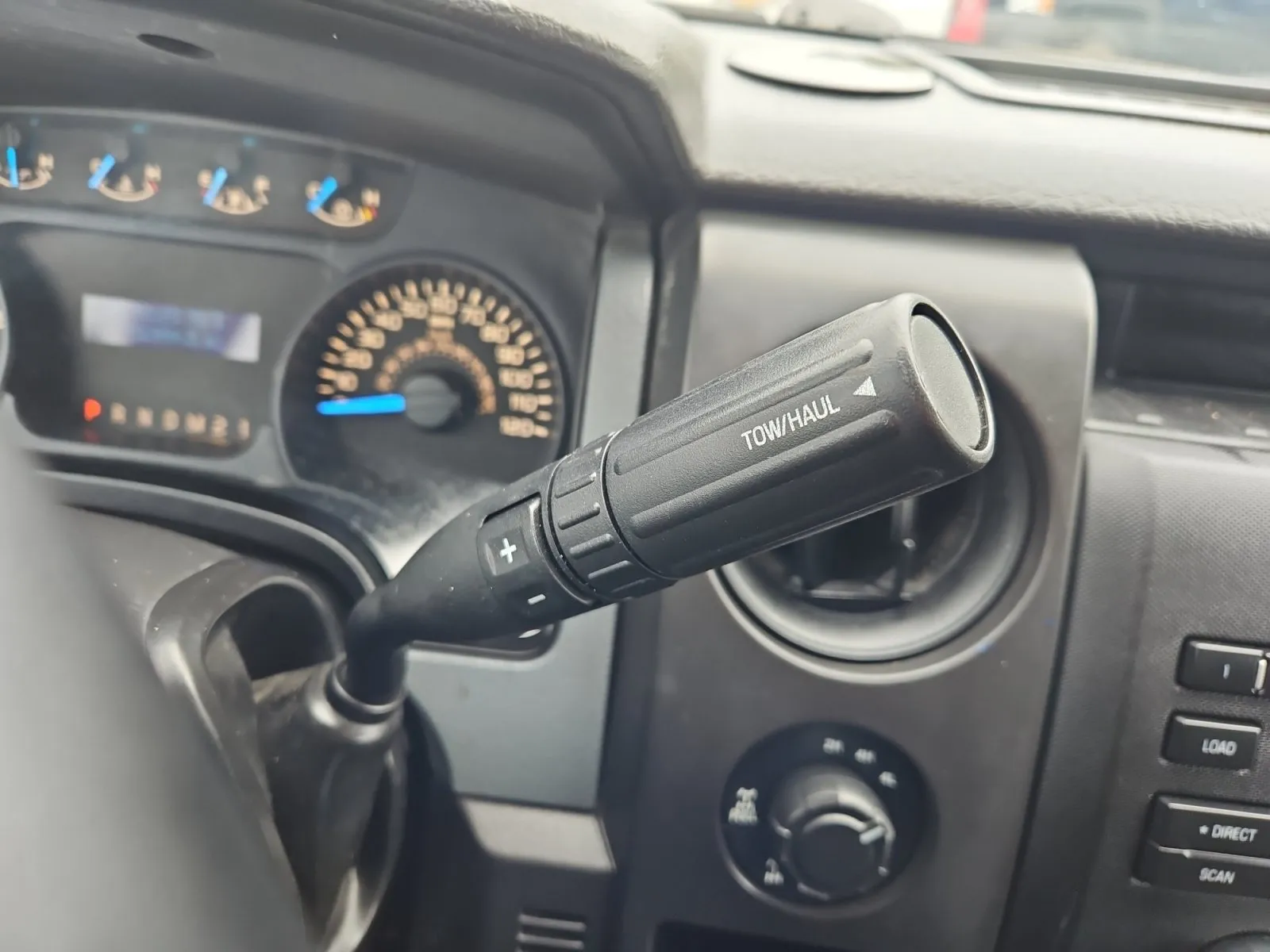 Ford F-150 photo 19