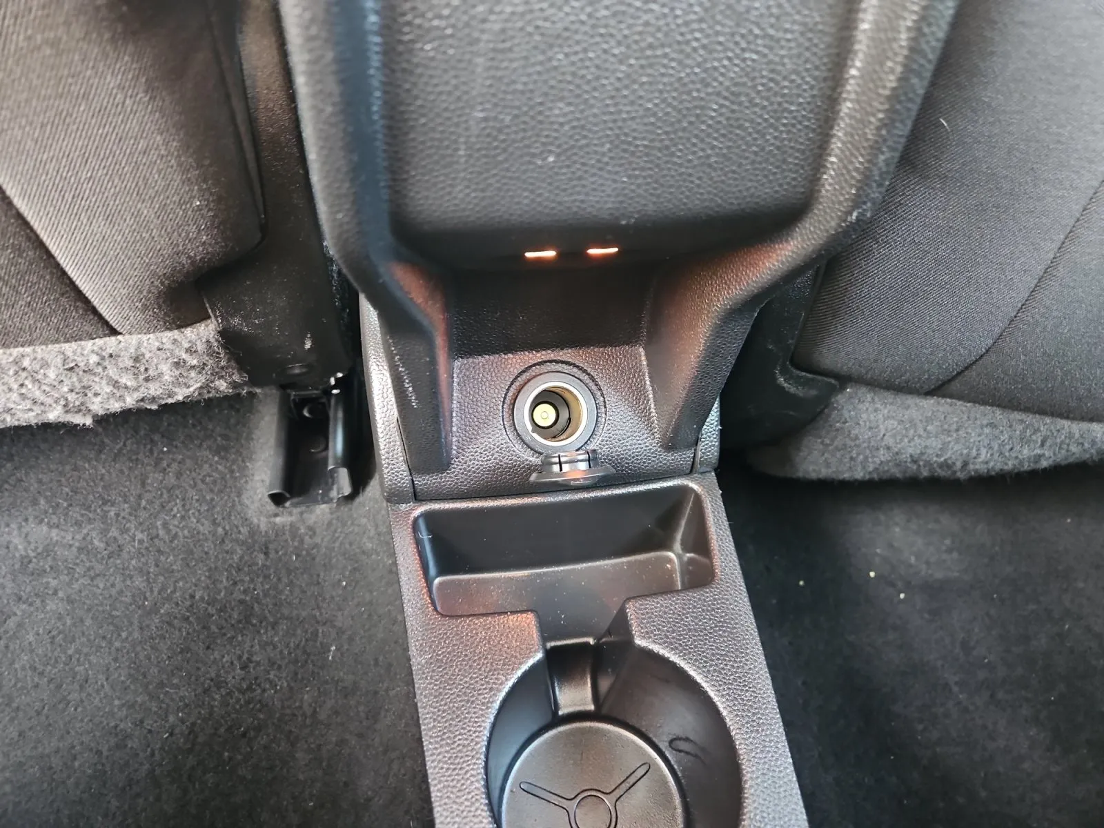 Ford Fiesta photo 12
