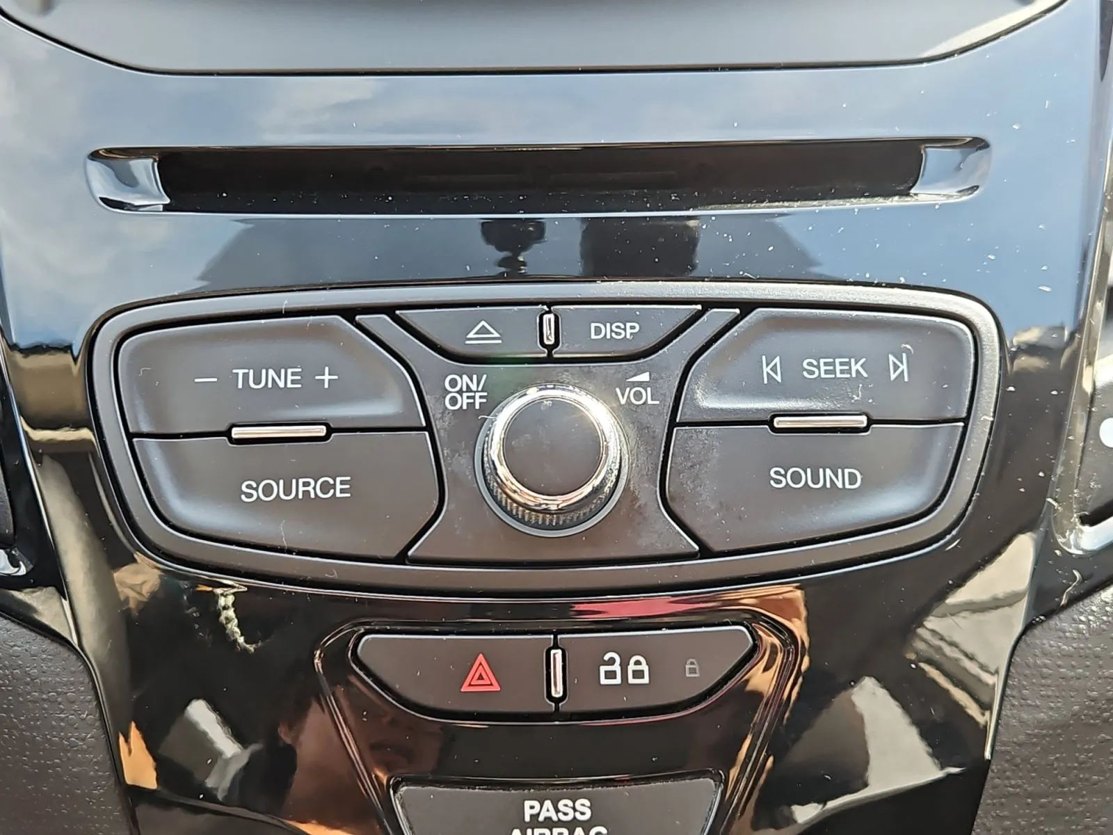 Ford Fiesta photo 19