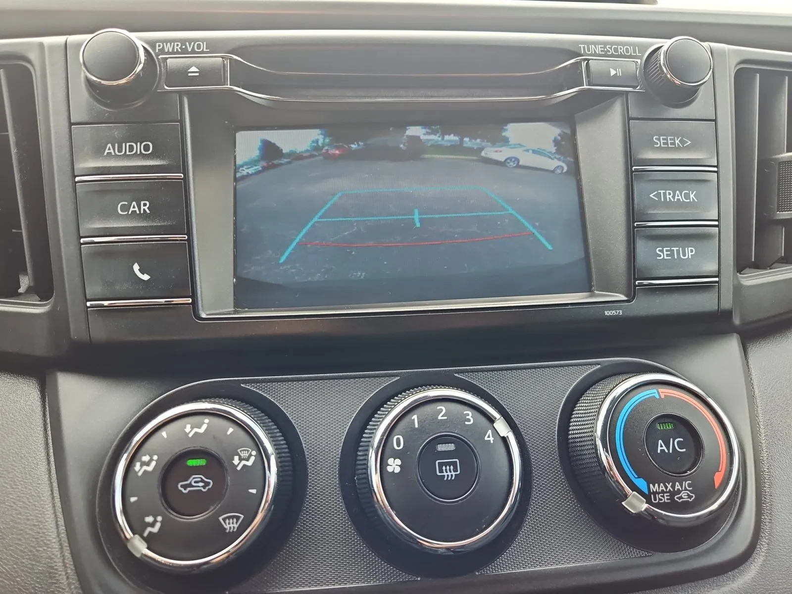 Toyota RAV4 photo 15