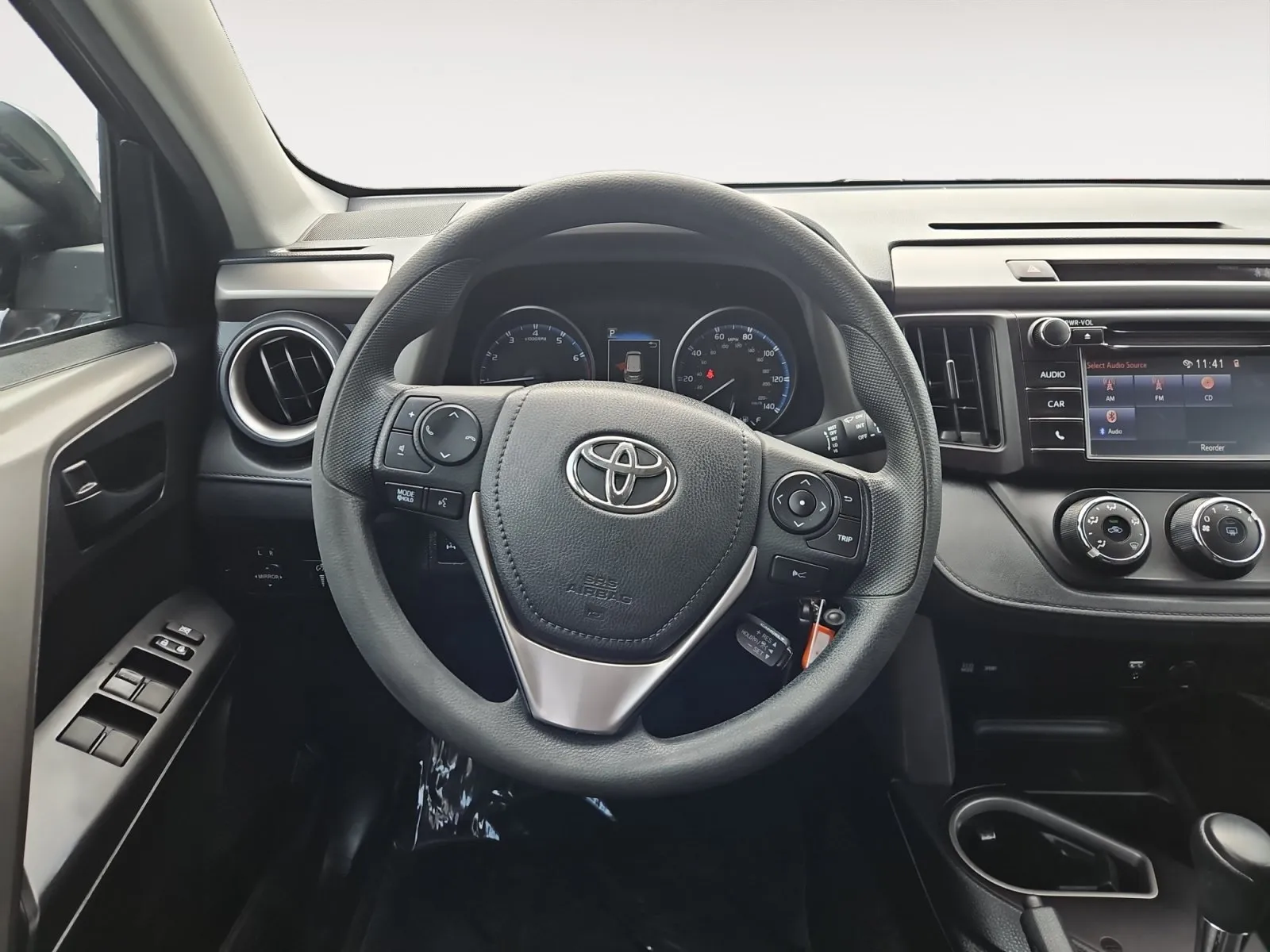 Toyota RAV4 photo 10
