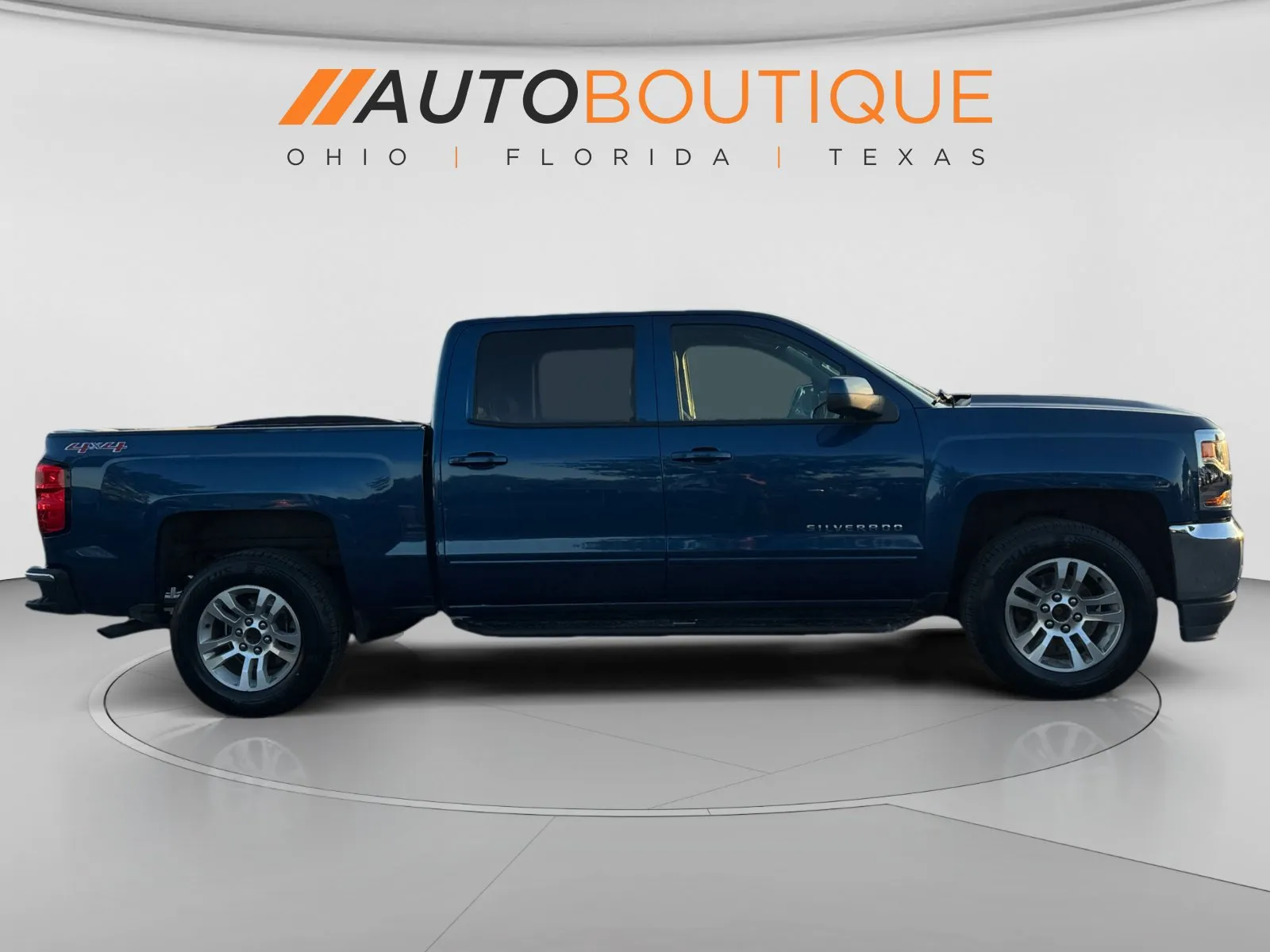 Chevrolet Silverado photo 6