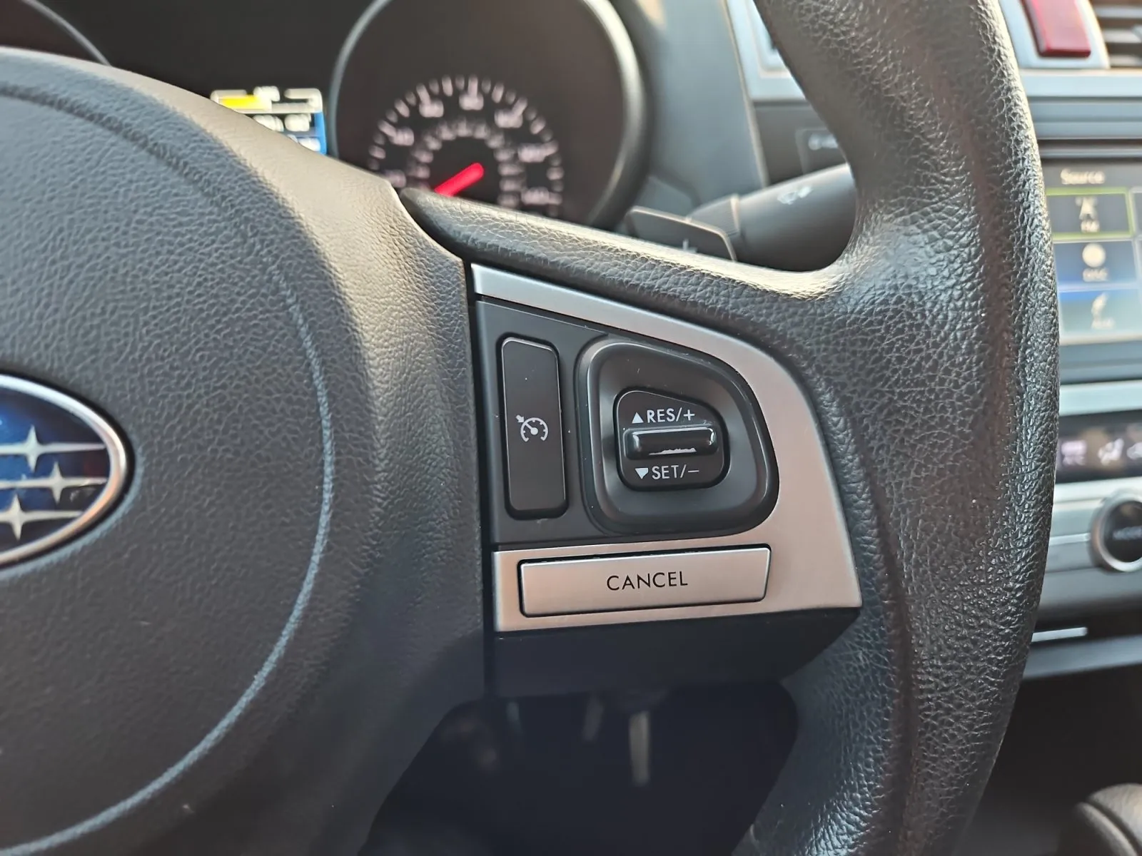Subaru Legacy photo 21