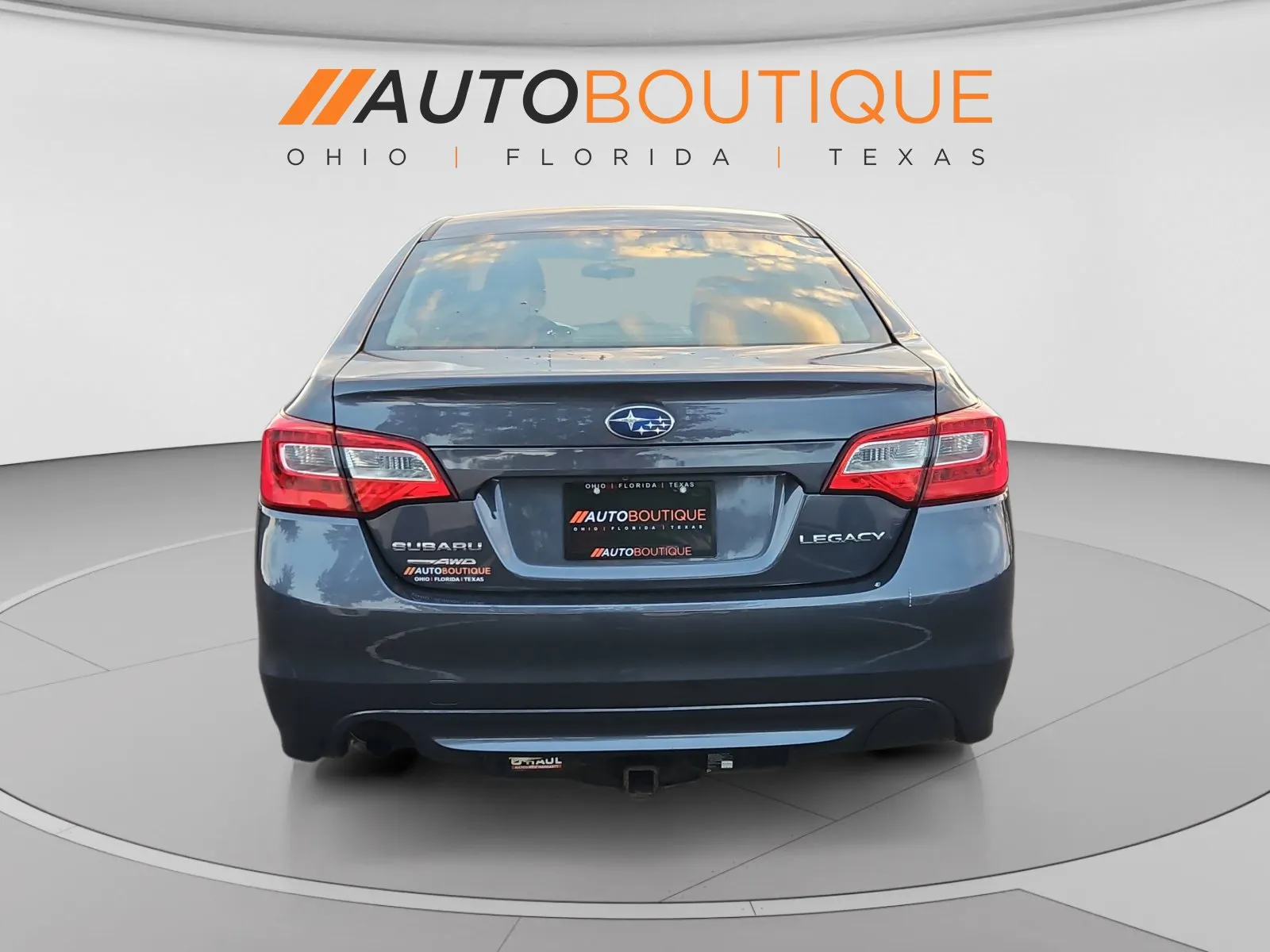 Subaru Legacy photo 4