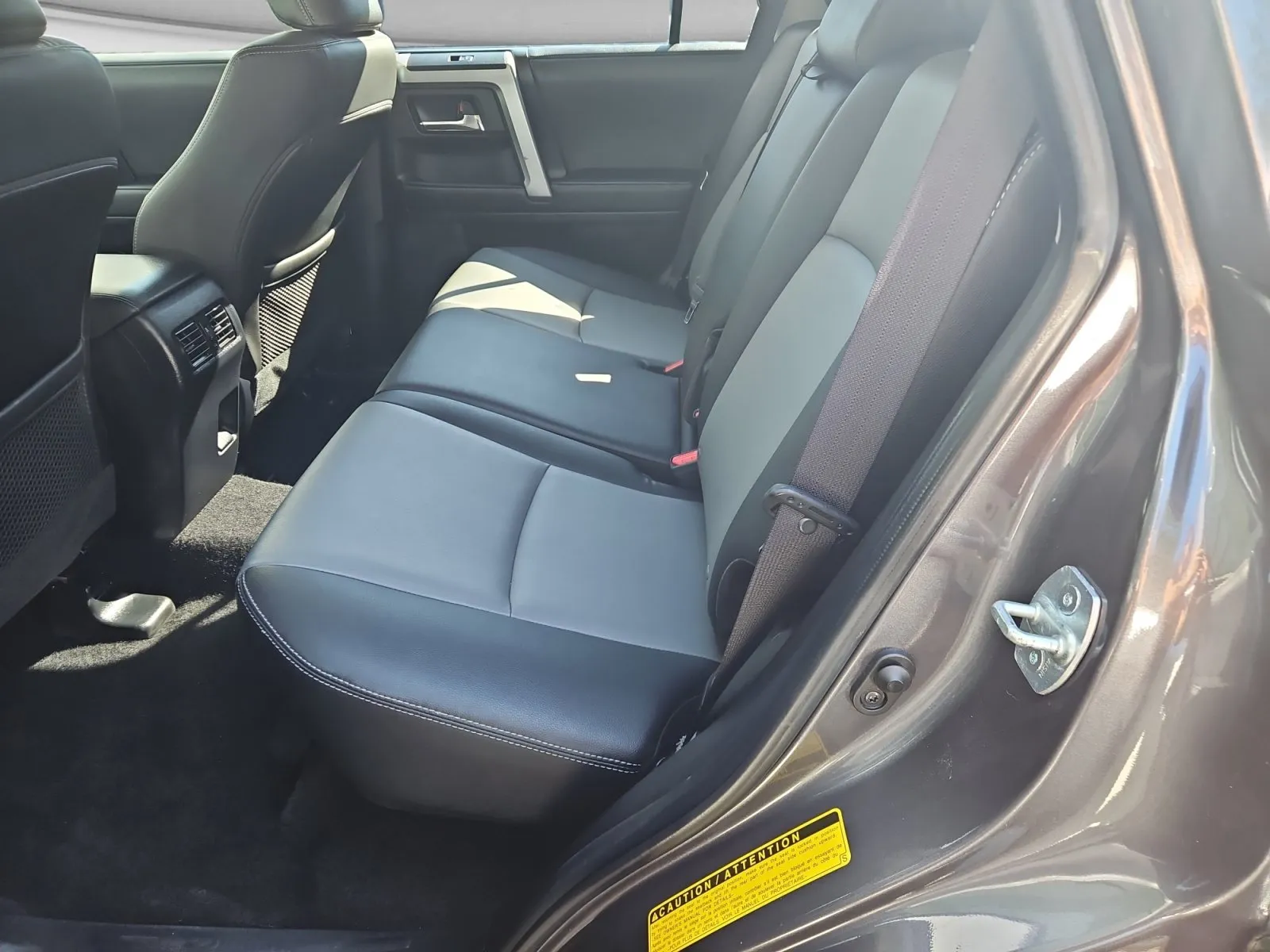 Toyota 4Runner photo 14
