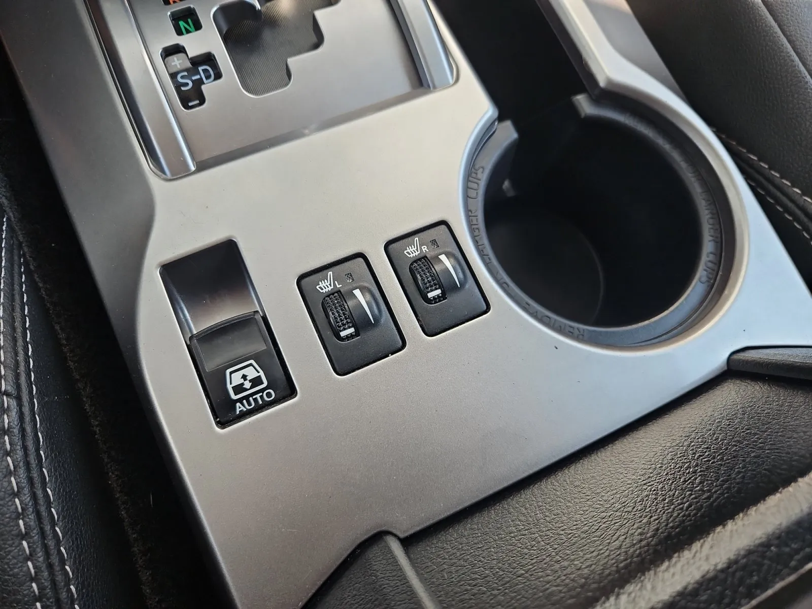 Toyota 4Runner photo 25