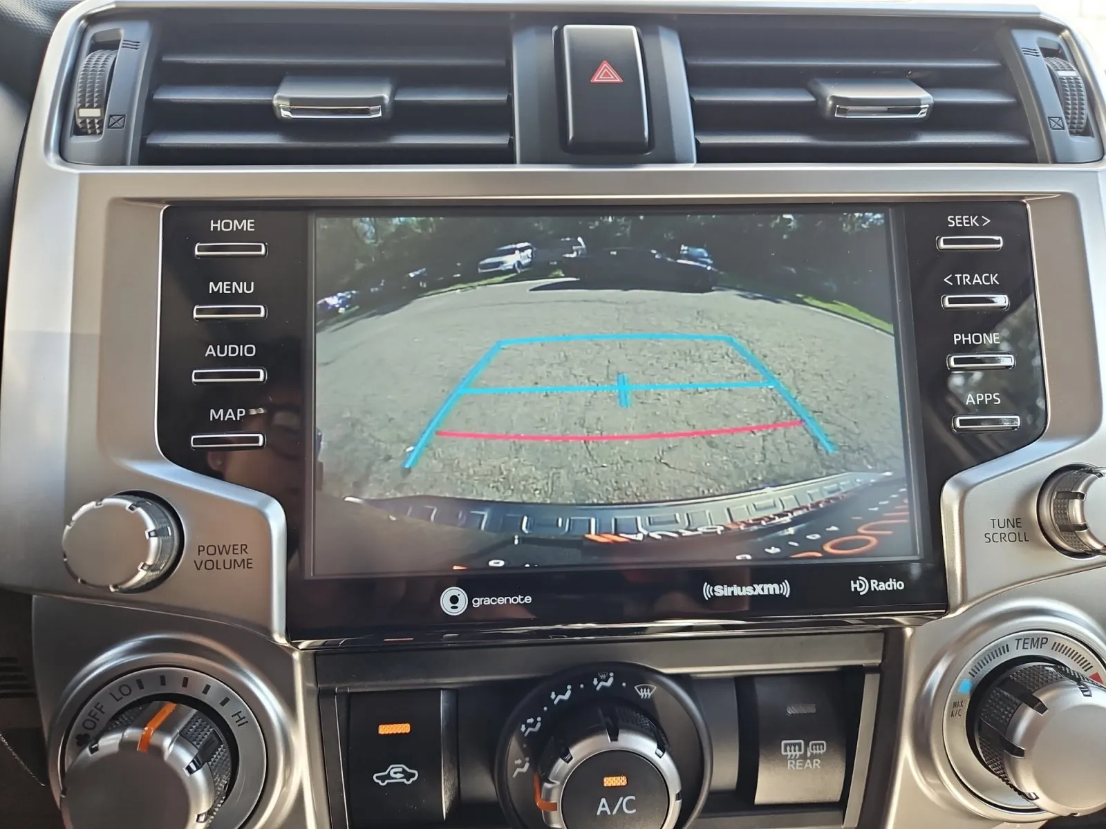 Toyota 4Runner photo 19