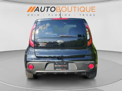 More photos of 2018 Kia Soul at Auto Boutique Ohio, OH