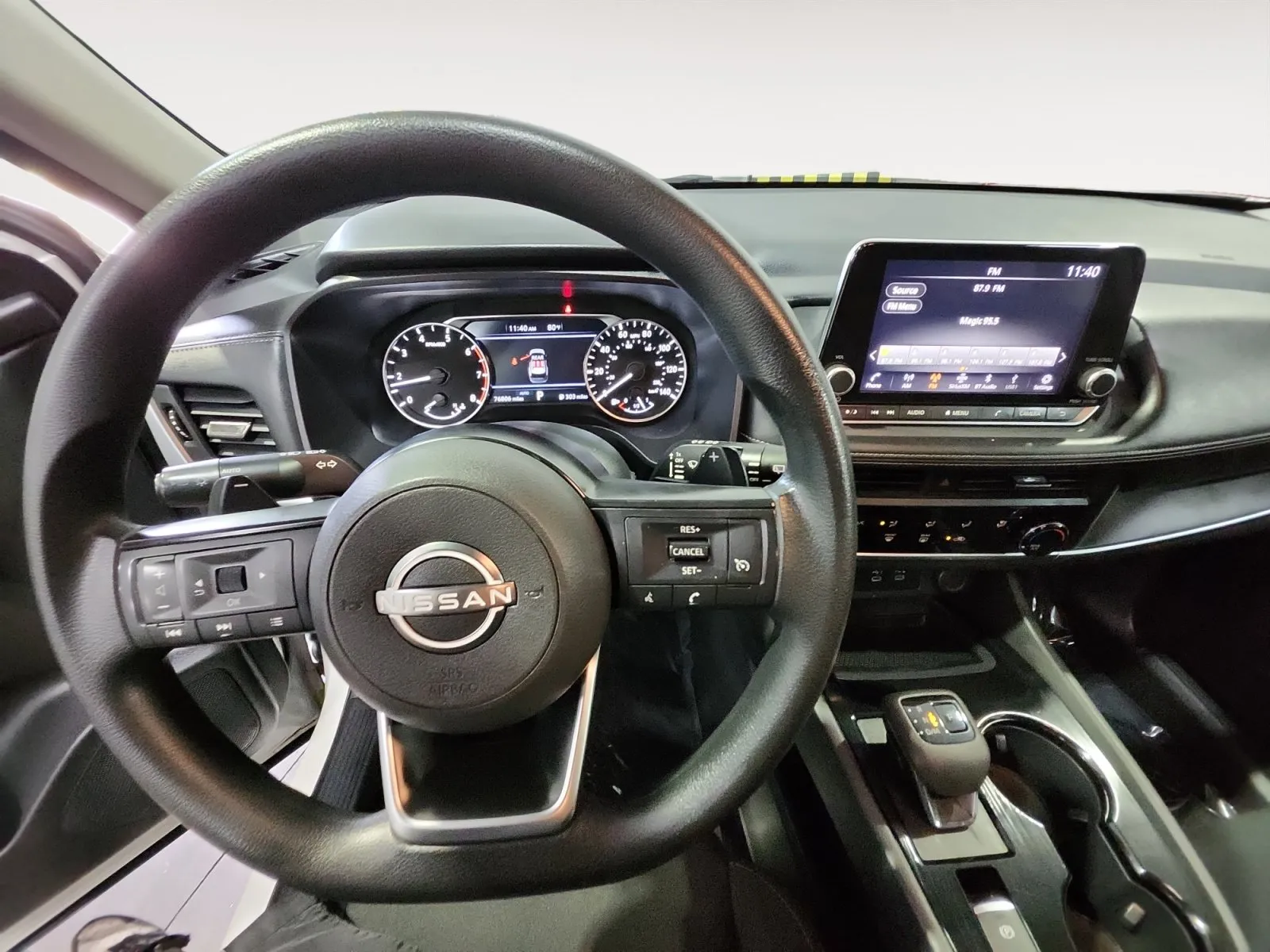 Nissan Rogue photo 10
