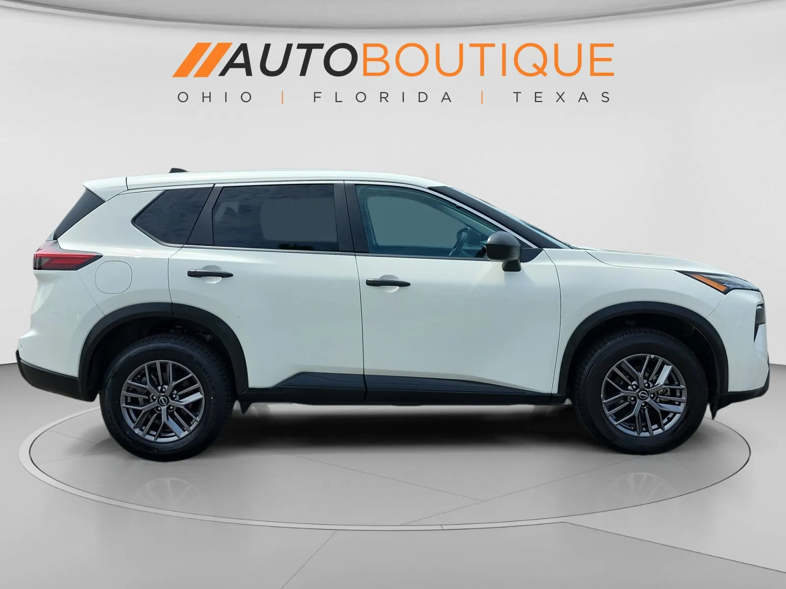 Nissan Rogue photo 6