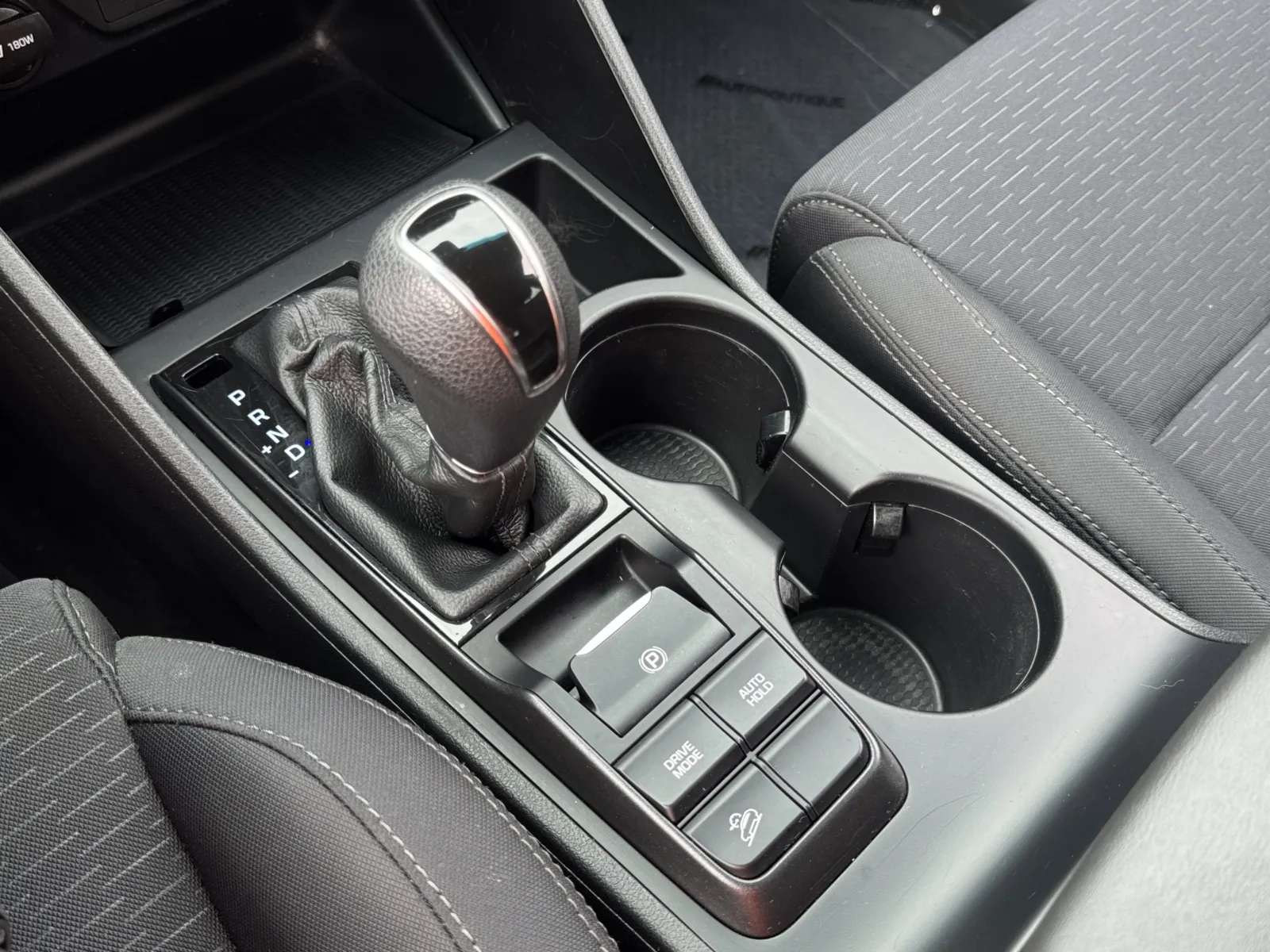 Hyundai Tucson photo 24