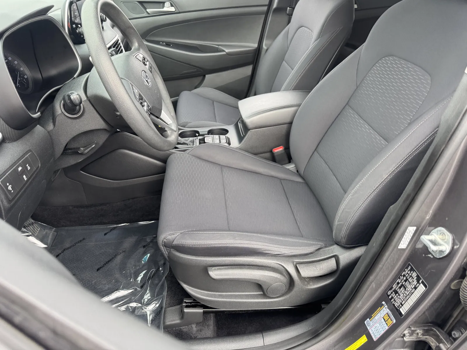 Hyundai Tucson photo 8