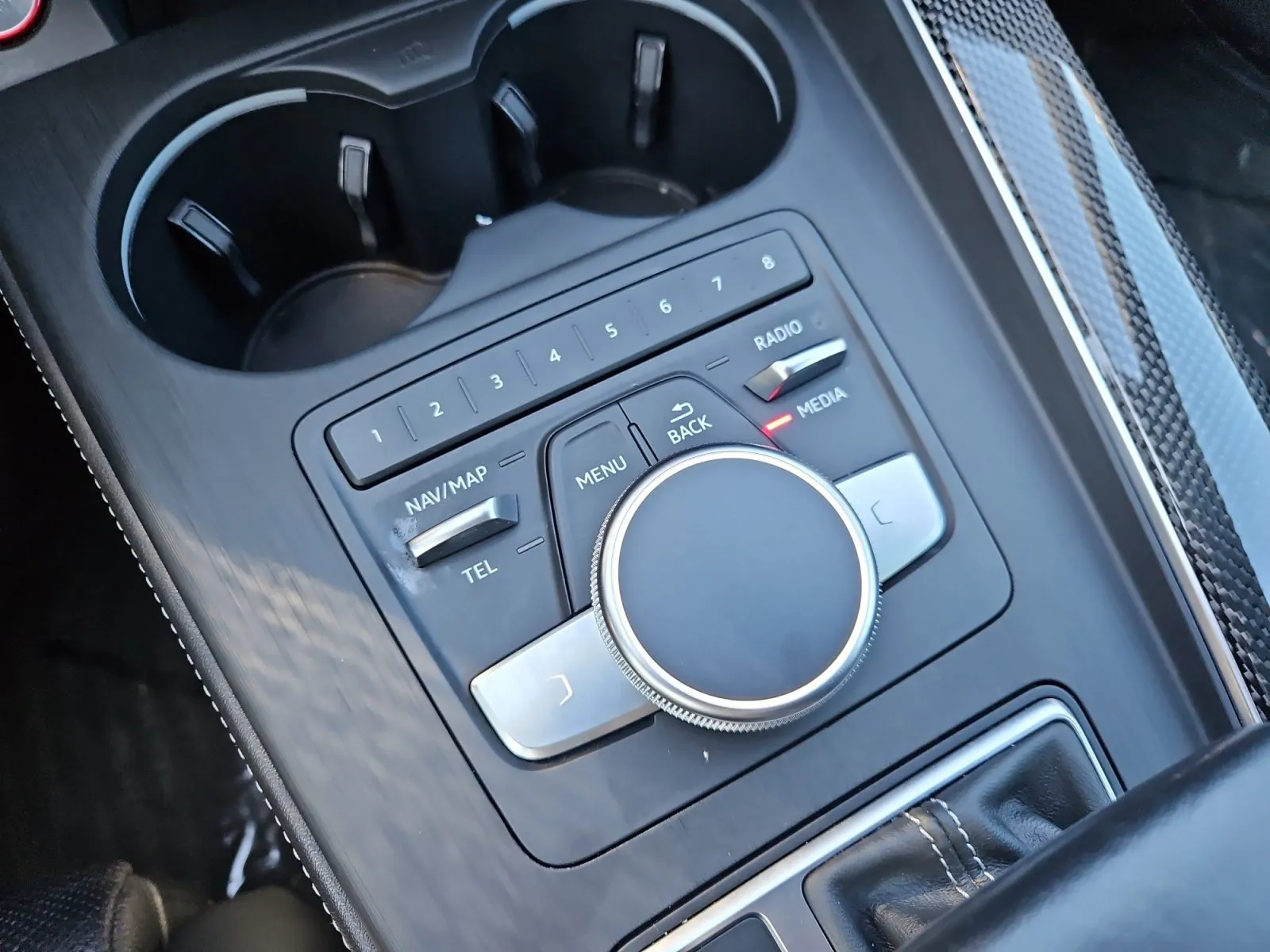 Nissan Rogue photo 25