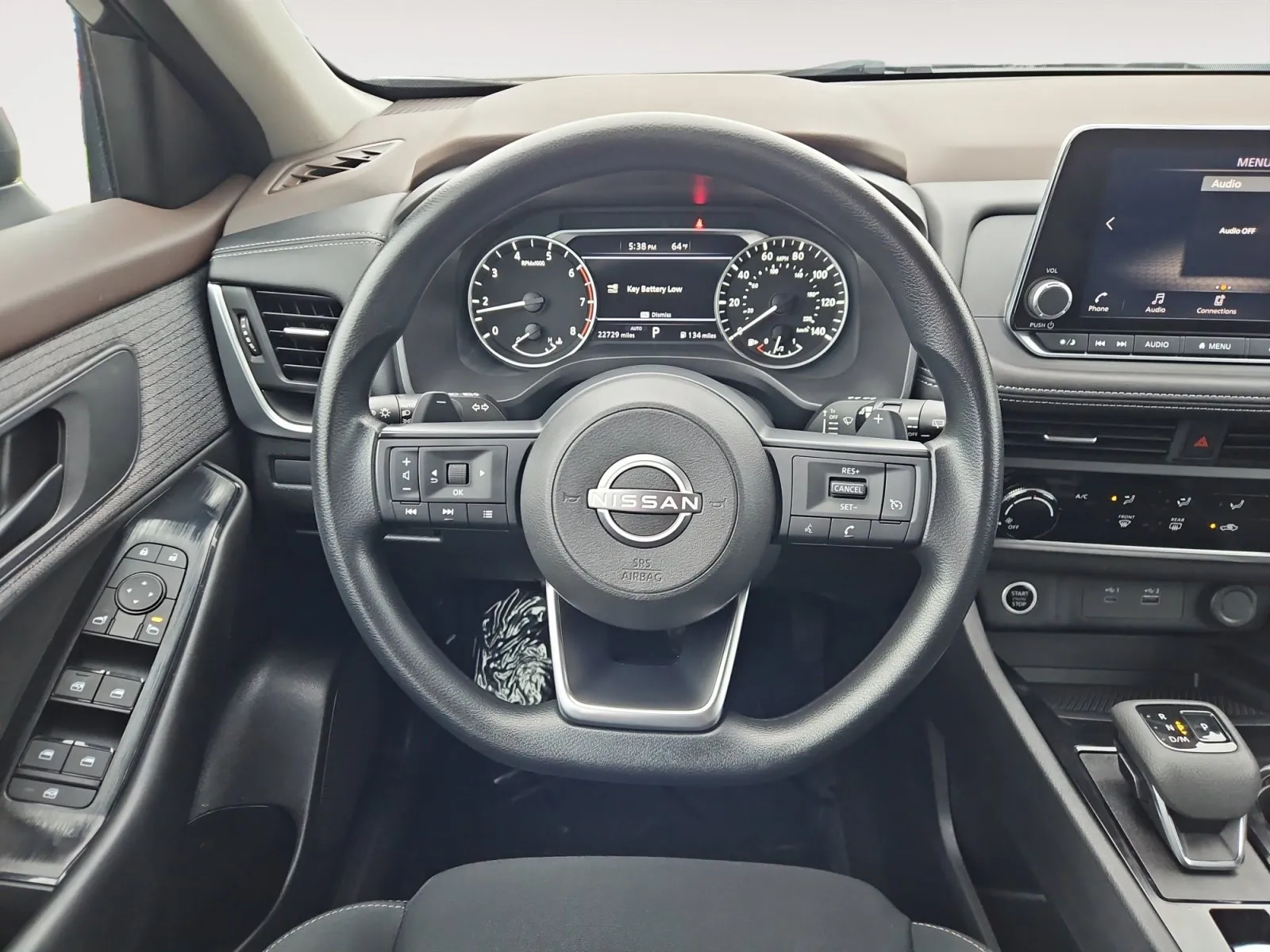 Nissan Rogue photo 12