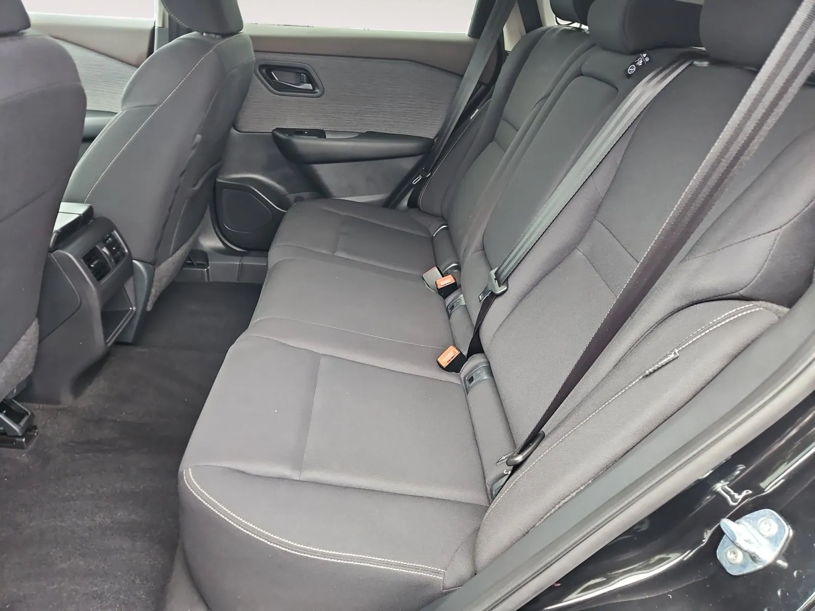 Nissan Rogue photo 13