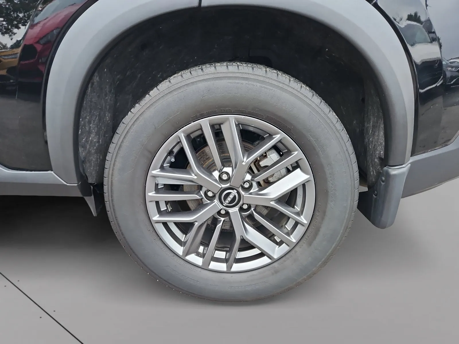 Nissan Rogue photo 14