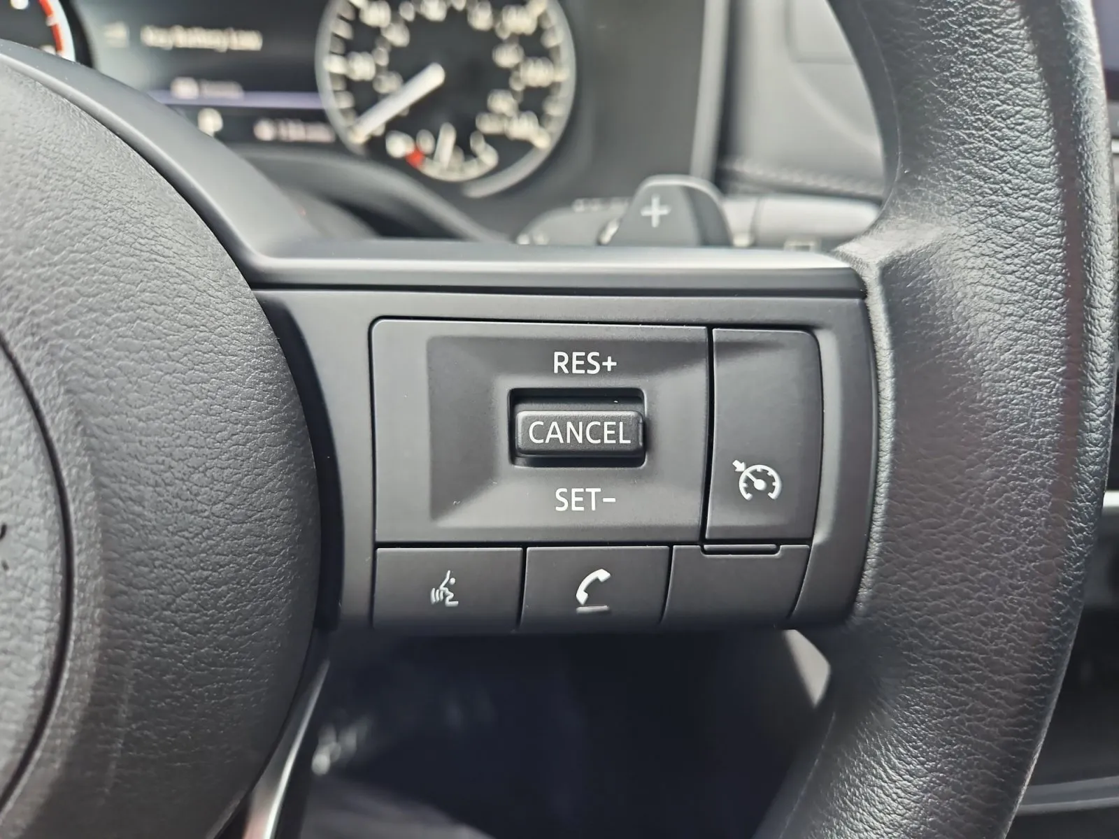 Nissan Rogue photo 22