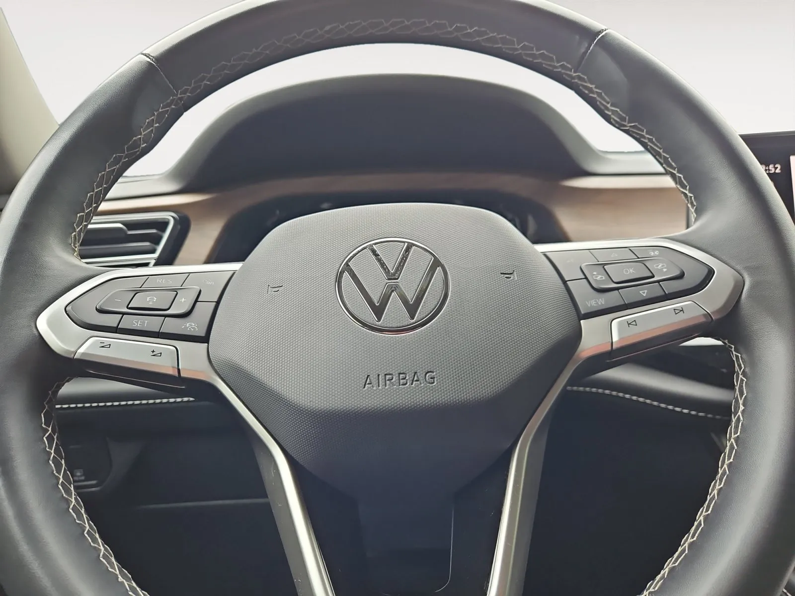 Volkswagen Atlas photo 12