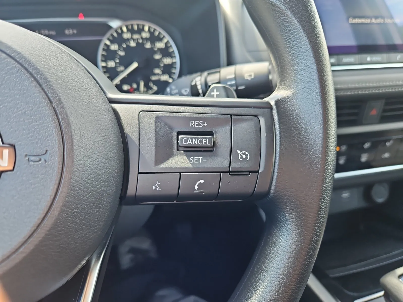 Nissan Rogue photo 22