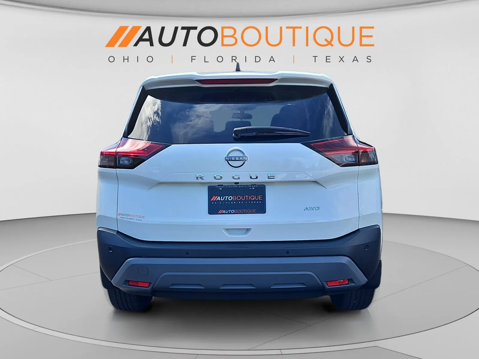 Nissan Rogue photo 4