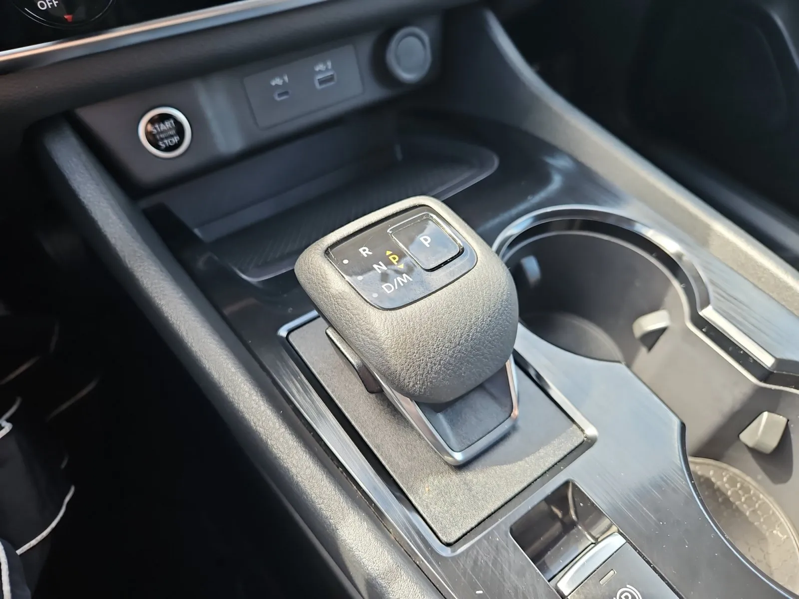 Nissan Rogue photo 19
