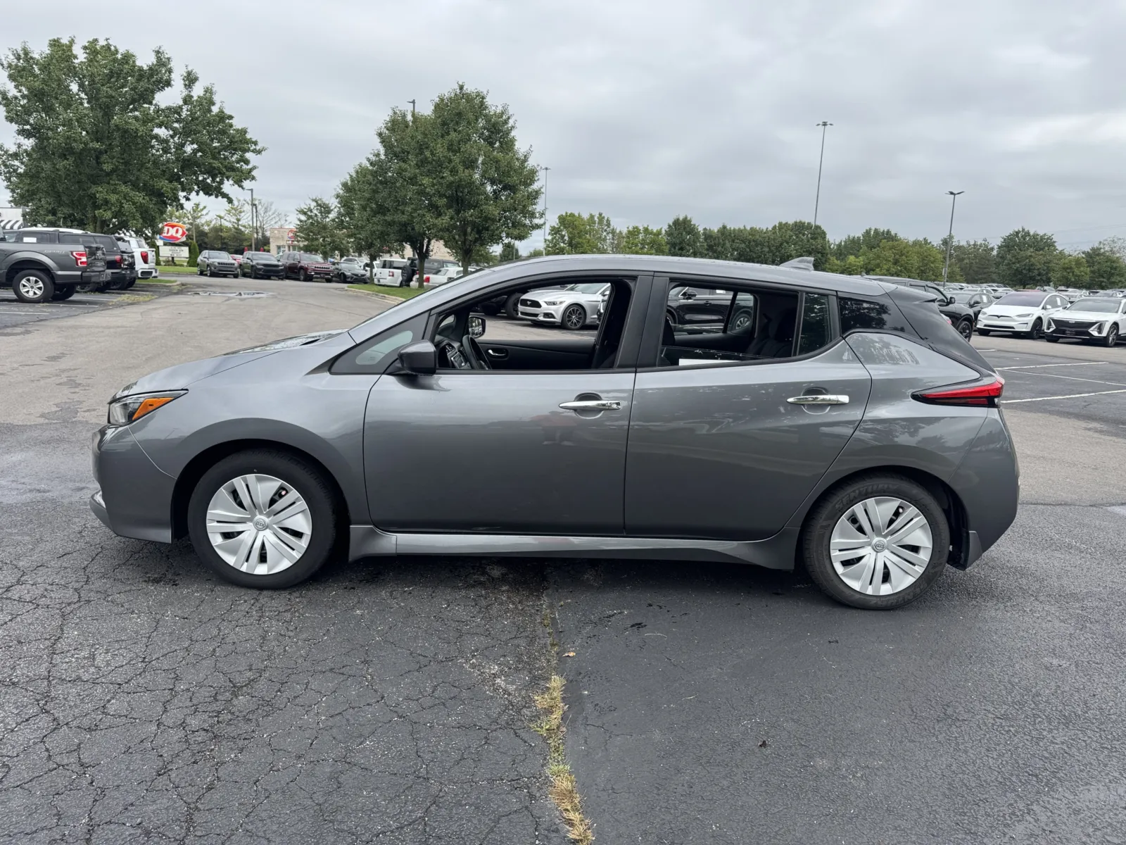 Nissan Leaf photo 10