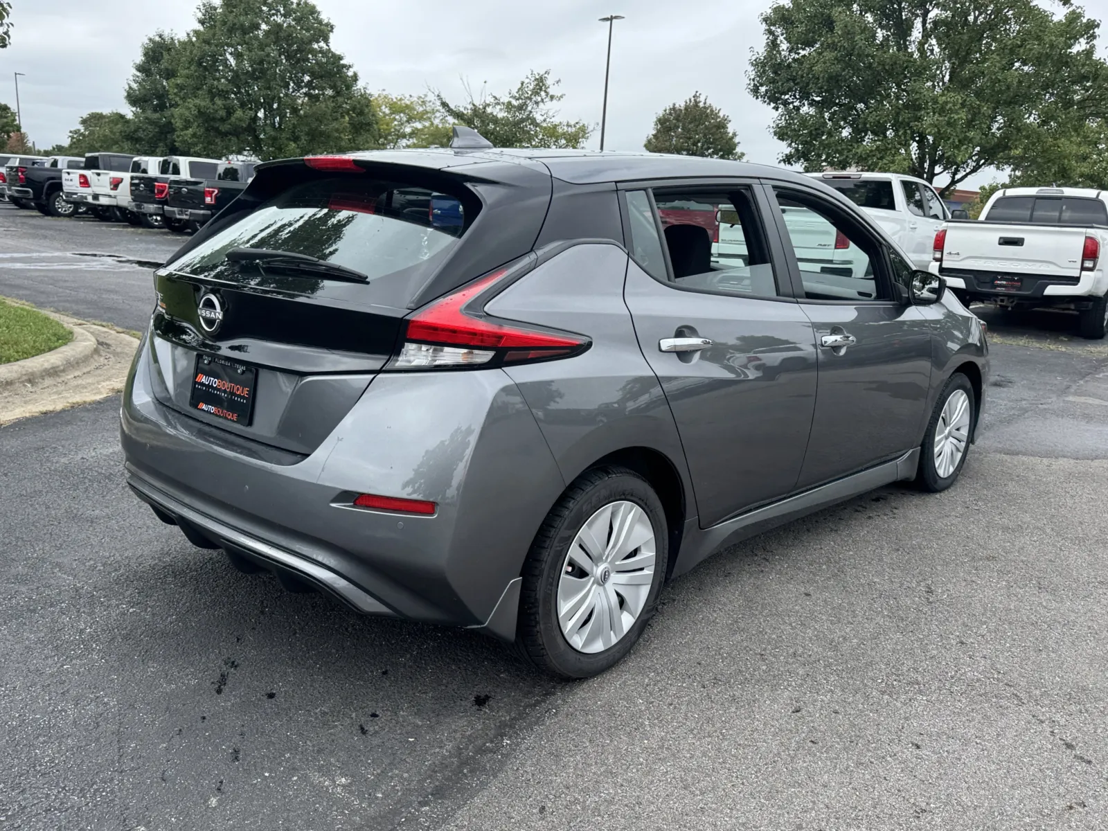 Nissan Leaf photo 13