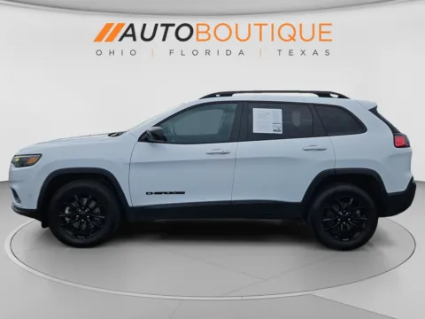 Photos of 2023 Jeep Cherokee Altitude Lux for sale in Columbus, OH at Auto Boutique Ohio