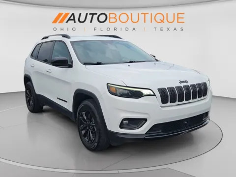 More photos of 2023 Jeep Cherokee Altitude Lux at Auto Boutique Ohio, OH