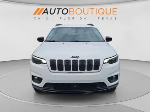 More photos of 2023 Jeep Cherokee Altitude Lux at Auto Boutique Ohio, OH