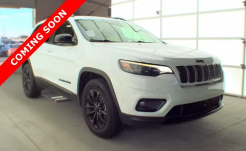 Another view of 2023 Jeep Cherokee Altitude Lux for sale in Columbus, OH at Auto Boutique Ohio