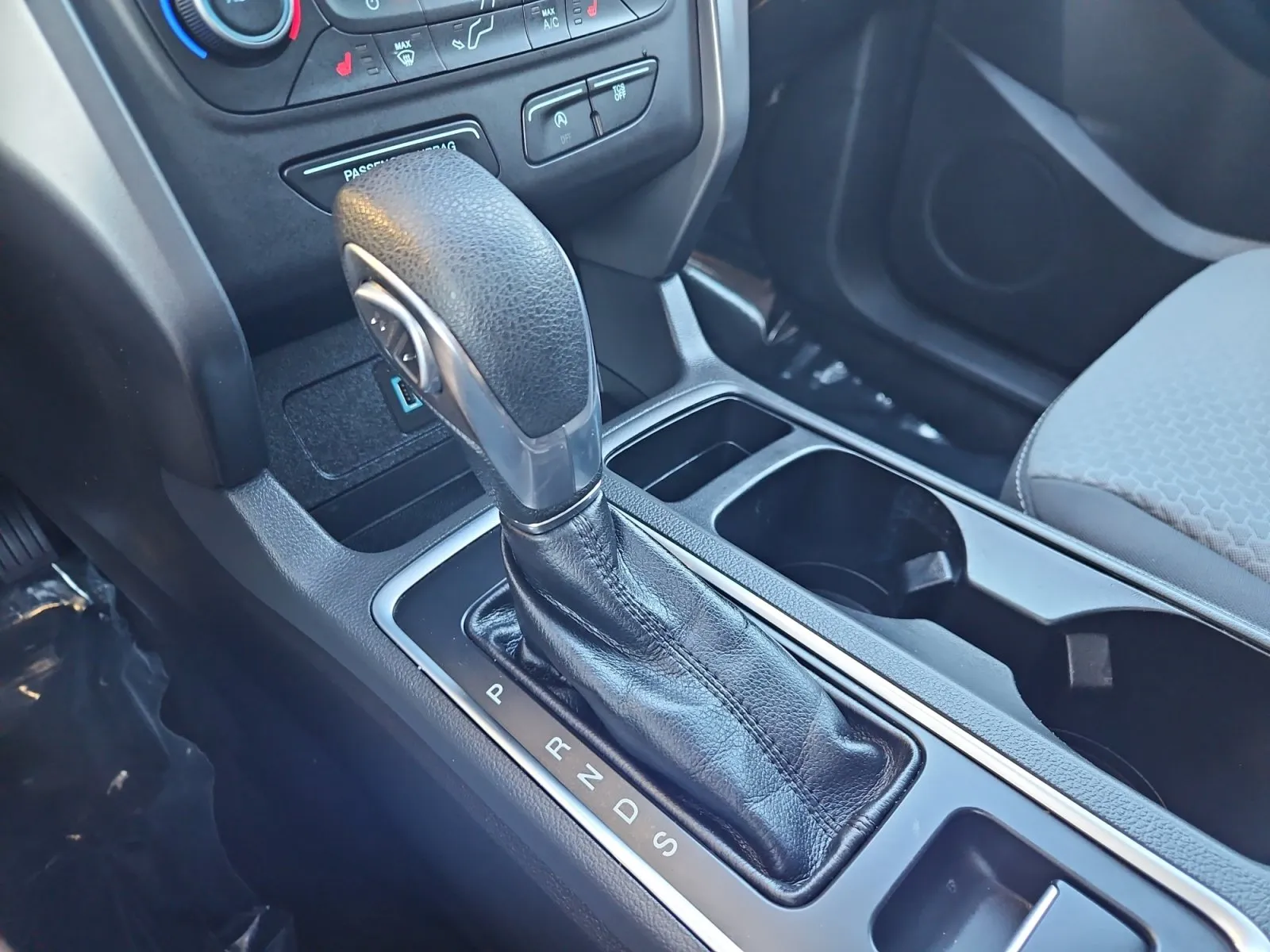 Ford Escape photo 20