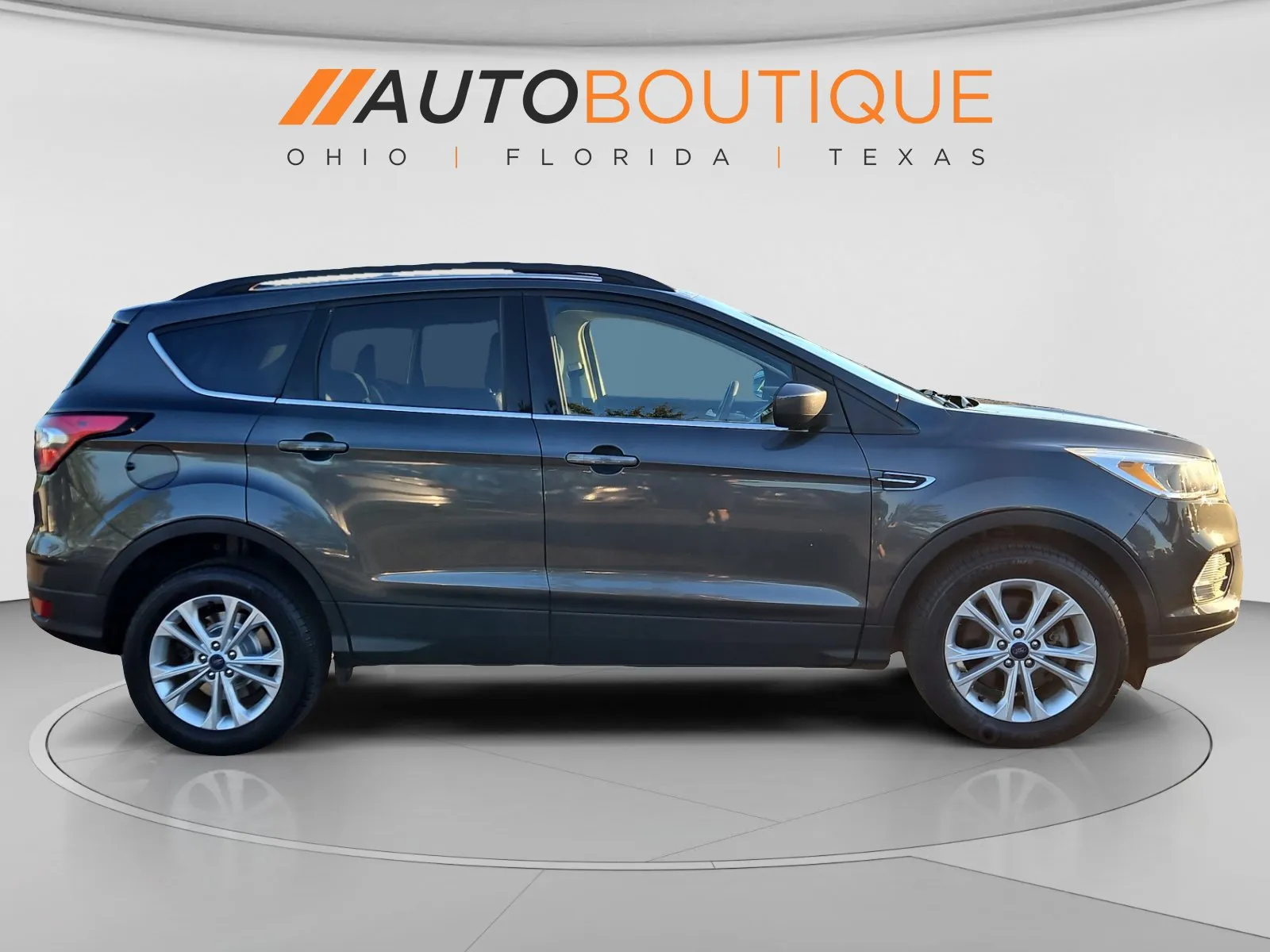 Ford Escape photo 5