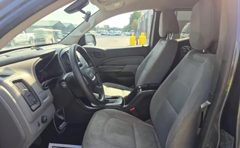 More photos of 2015 GMC Canyon 2WD at Auto Boutique Ohio, OH